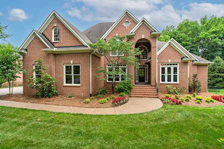 9643 Brunswick Dr Brentwood, TN 37027