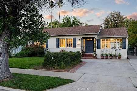 6920 Shoshone Ave Lake Balboa, CA 91406