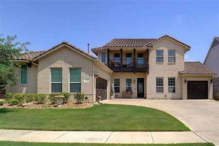 144 Mckinley Drive Burleson, TX 76028