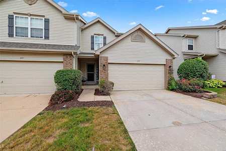 223 Shady Rock Ln O'fallon, MO 63368
