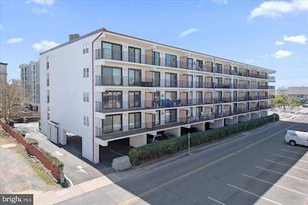 11 36th St #306 Ocean City, MD 21842
