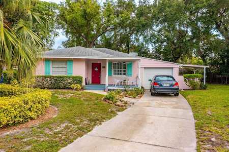 239 Park CIRCLE S Dunedin, FL 34698