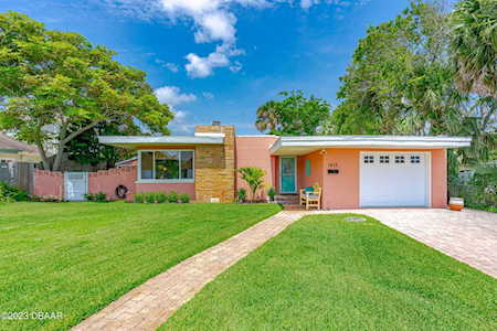 1615 Oleander Avenue Daytona Beach, FL 32118