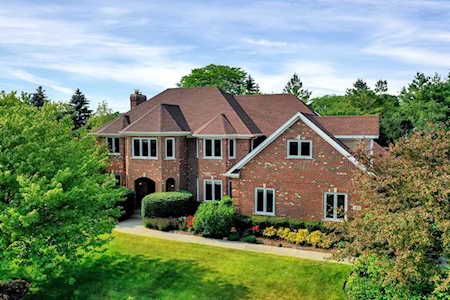 51 Park View Ln Hawthorn Woods, IL 60047
