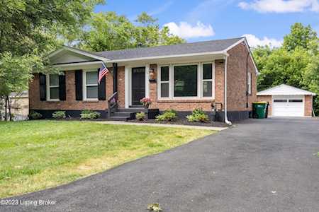 304 Fox Run Rd Louisville, KY 40207