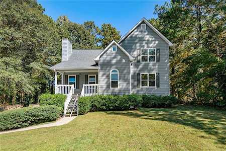 33 King Arnold Drive Dallas, GA 30157