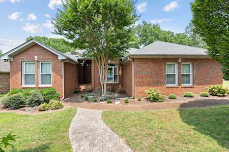 7421 River Bend Circle Nashville, TN 37221