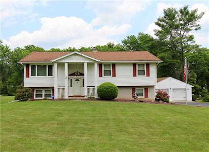 2523 Black River Rd Bethlehem, PA 18015