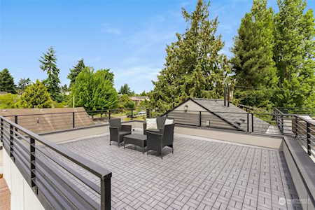 341 NW 90th St #B Seattle, WA 98117