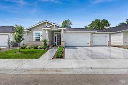 705 W Cedarburg Dr Meridian, ID 83642