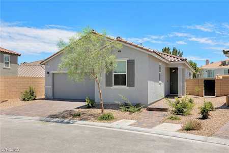 8323 Lagunilla Ave Las Vegas, NV 89149