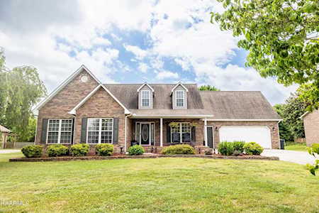 2834 Country Meadows Ln Maryville, TN 37803