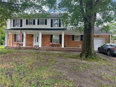 4833 Rosecroft St Virginia Beach, VA 23464