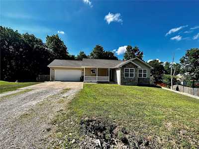 15755 Tundra St St Robert, MO 65584