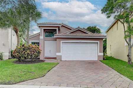 5300 NW 126th Dr Coral Springs, FL 33076