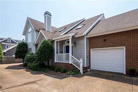 206 50th St #D Virginia Beach, VA 23451