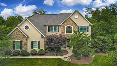 5170 Devon Ct Center Valley, PA 18034