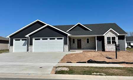 W6002 Zach St Menasha, Village of Harrison, WI 54952