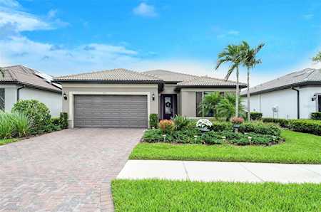 1753 Hyssop LOOP North Port, FL 34289