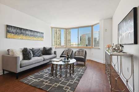1 2nd St #2104 Jersey City, NJ 07302