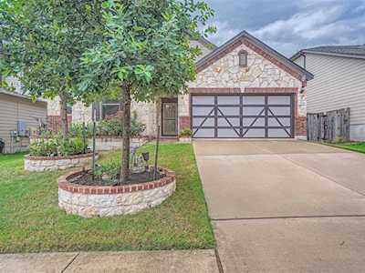 7609 Peccary DR Austin, TX 78744