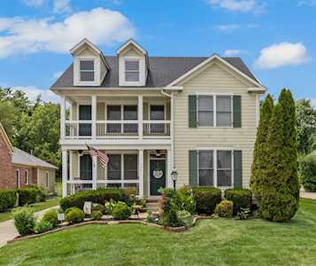 704 Mount Vernon Dr Clarksville, TN 37043