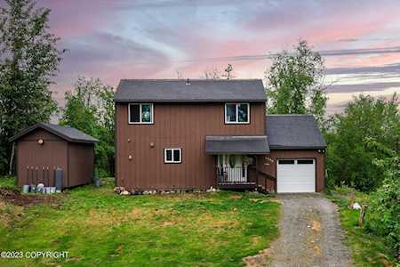 6930 E Springwood Dr Wasilla, AK 99654