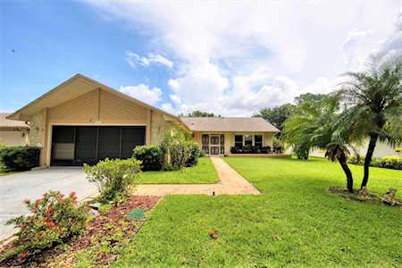 1602 Glengarry Dr Palm Harbor, FL 34684