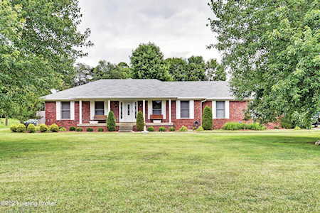 260 Cammi Dr Shepherdsville, KY 40165