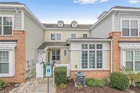 4153 Mariners Point Rd Norfolk, VA 23518