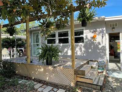 5032 Yellow Pine St N St. Petersburg, FL 33709
