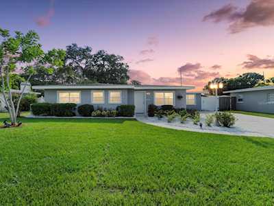 1035 Madison St Largo, FL 33770