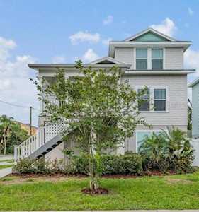 303 W Lime St Tarpon Springs, FL 34689