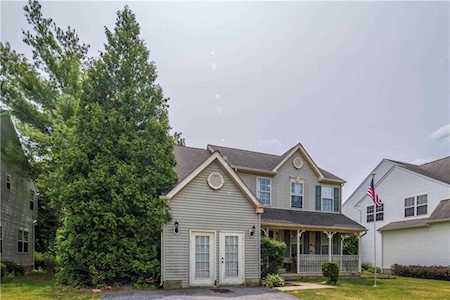 363 Lenape Trl Allentown, PA 18104