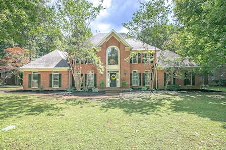 1427 Shagbark Trl Murfreesboro, TN 37130