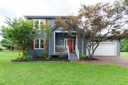 441 Belle Pointe Dr Nashville, TN 37221