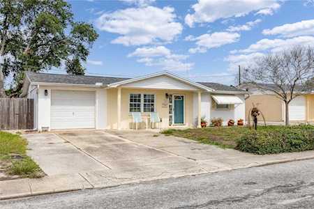 1031 Cornwall Dr Holiday, FL 34691