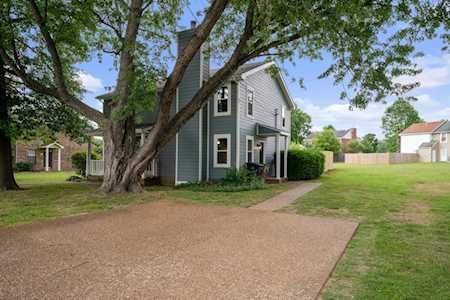 2212 Cabin Hill Rd Nashville, TN 37214
