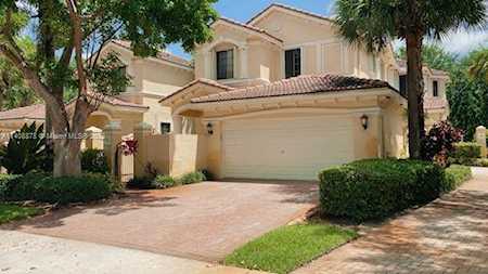 1529 Passion Vine Cir #3-4 Weston, FL 33326