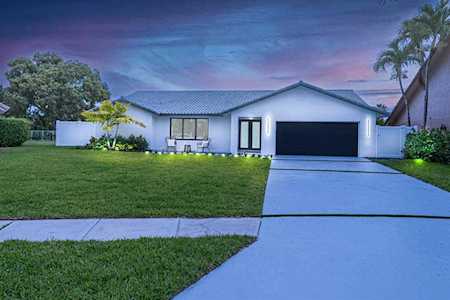 5143 Deerhurst Crescent Circle Boca Raton, FL 33486