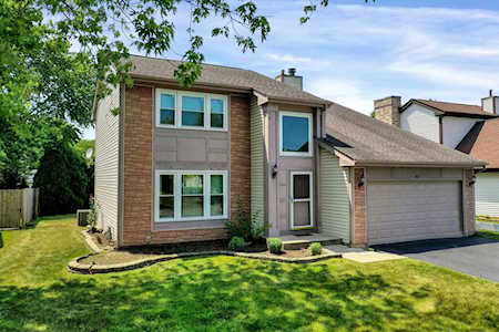 700 Greenview Ln Wheeling, IL 60090