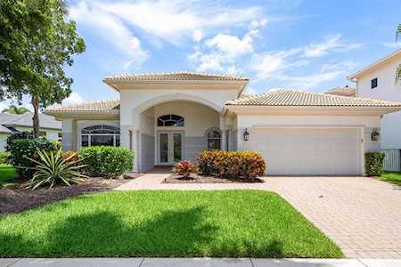 8083 Laurel Ridge Court Delray Beach, FL 33446