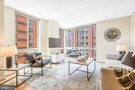 1000 New Jersey Ave SE #724 Washington, DC 20003