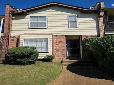 4782 James Kent Ct Memphis, TN 38118