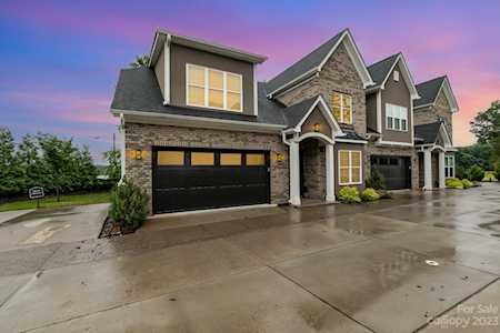 10524 Barolo Ct Charlotte, NC 28277