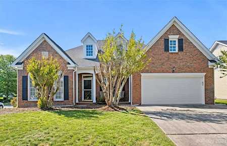 8401 Castlebay Dr Charlotte, NC 28277