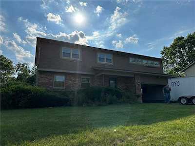 6171 Marshall Road Dayton, OH 45459