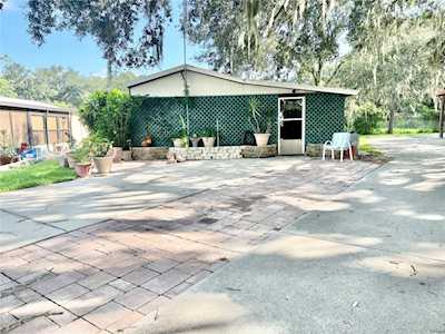 34141 Tree Lake Dr Zephyrhills, FL 33543