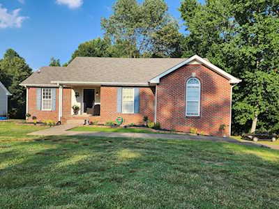 2291 Pachuta Trl Clarksville, TN 37040