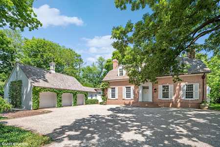 25 Indian Hill Rd Winnetka, IL 60093